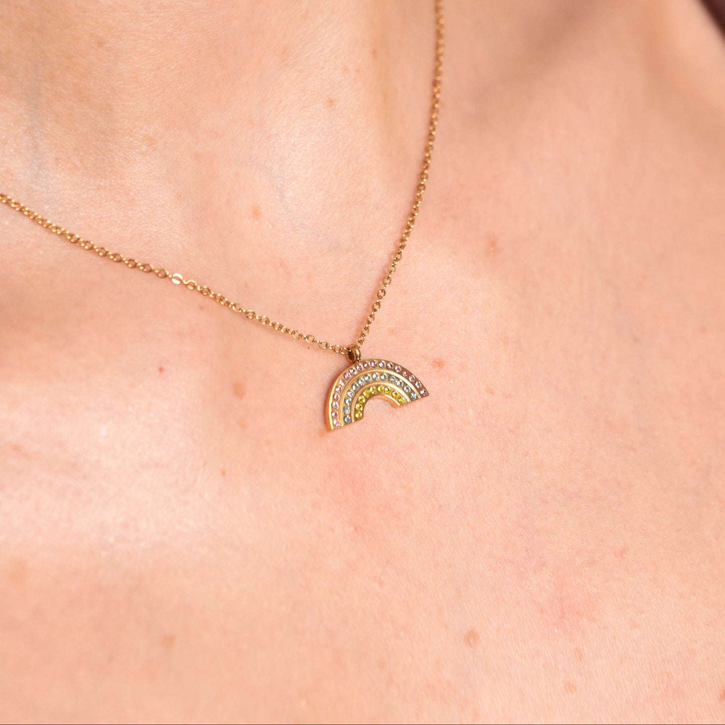 The Sparkly Rainbow Necklace